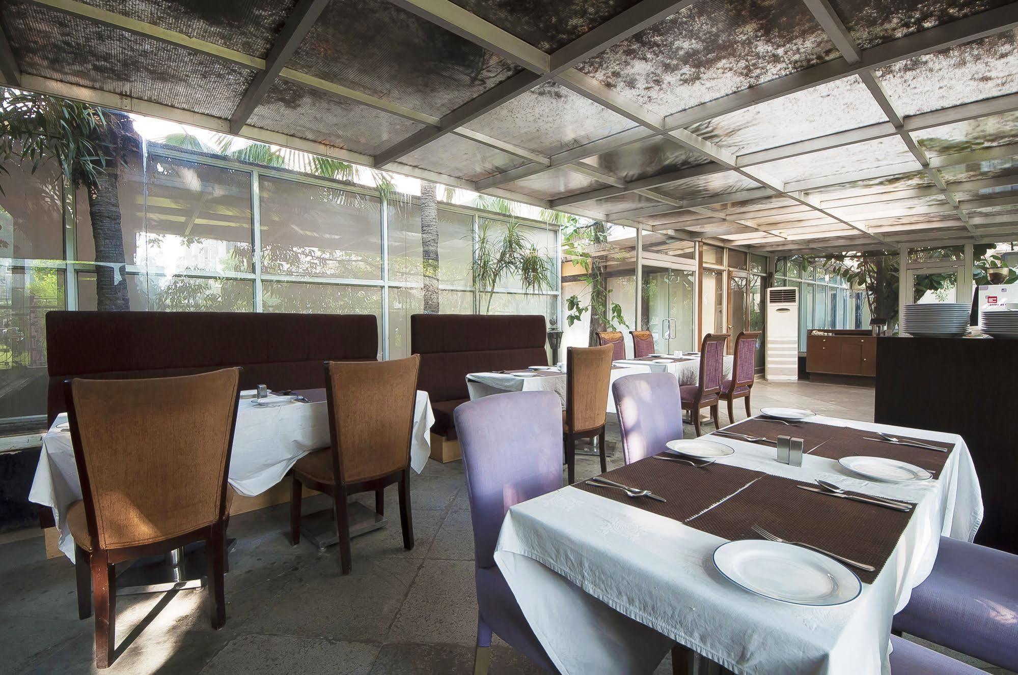 Jukaso Inn Pragati Maidan Nuova Delhi Esterno foto